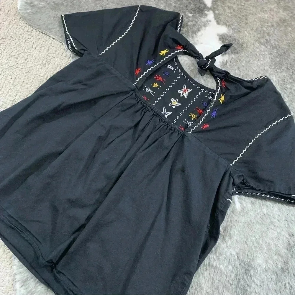Madewell Embroidered Tie Back Cut Out Top - Picture 7 of 12
